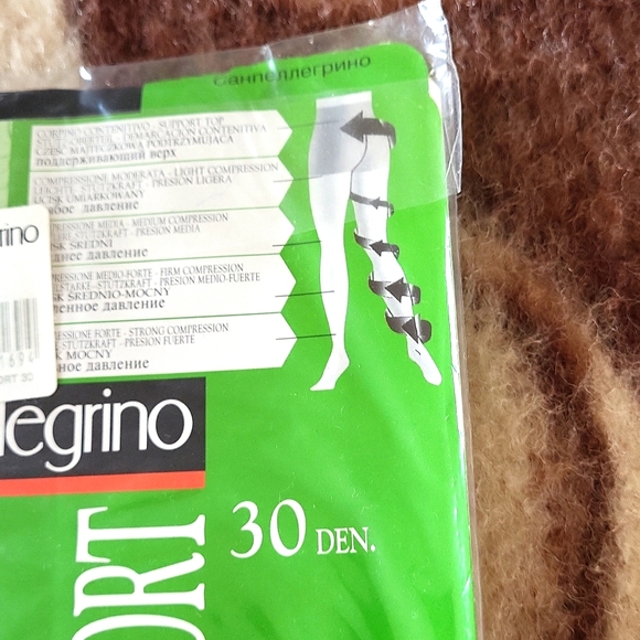 NWT Sanpellegrino support beautiful hose,made in 🇮🇹 Italy - Picture 6 of 7